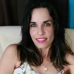 Meet your Posher, Amarilis